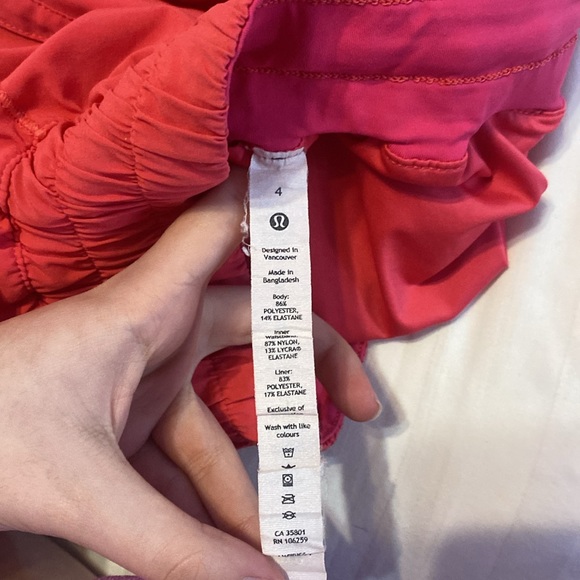 Lululemon Track that sonic pink - Picture 3 of 3